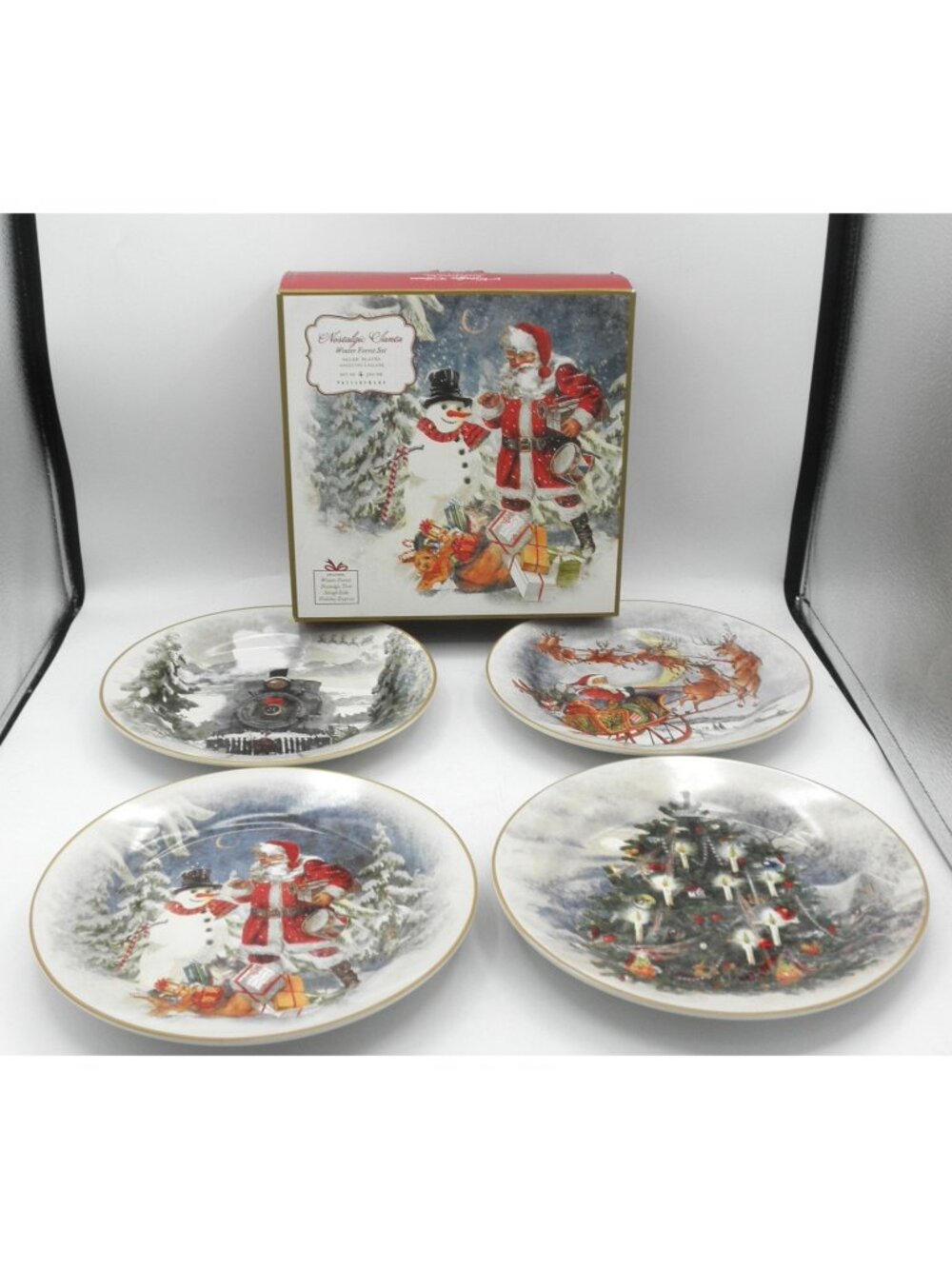 Nostalgic Santa by Pottery Barn 8-5/8 Inch Salad Plates Set of 4 Pattern PBANOS